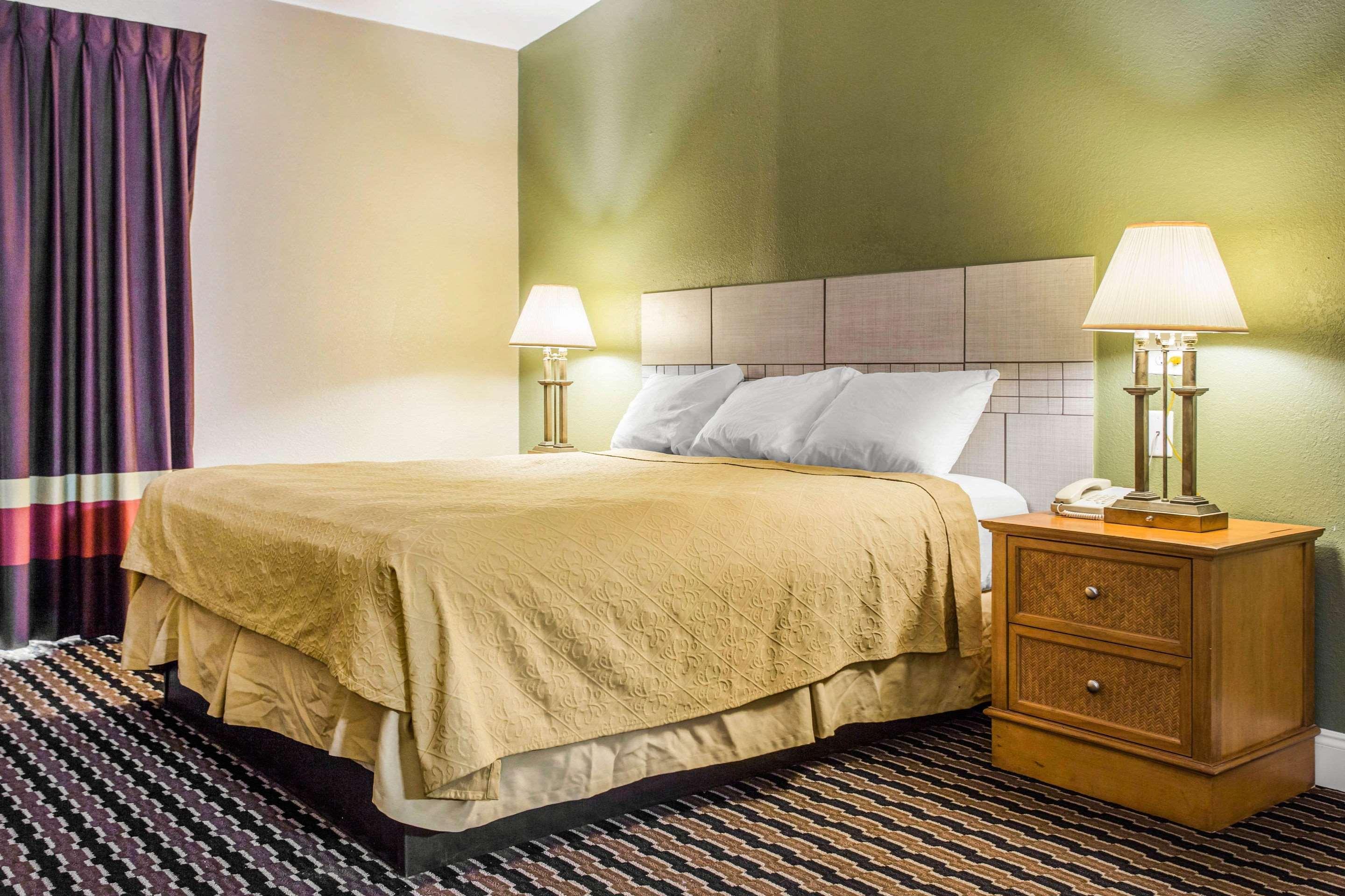 Hotel Super 8 By Wyndham Rocky Mount I-95 Exit 145 Battleboro Esterno foto