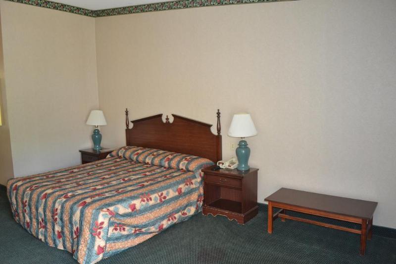Hotel Super 8 By Wyndham Rocky Mount I-95 Exit 145 Battleboro Esterno foto